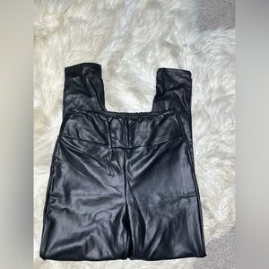 Nwt‎  Black Faux Leather Leggings